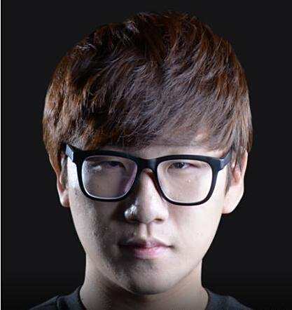 励所有追梦 励所有追梦