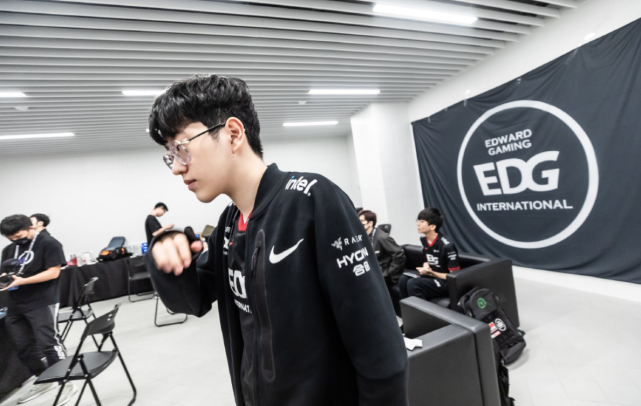 认为不公平 认为不公平